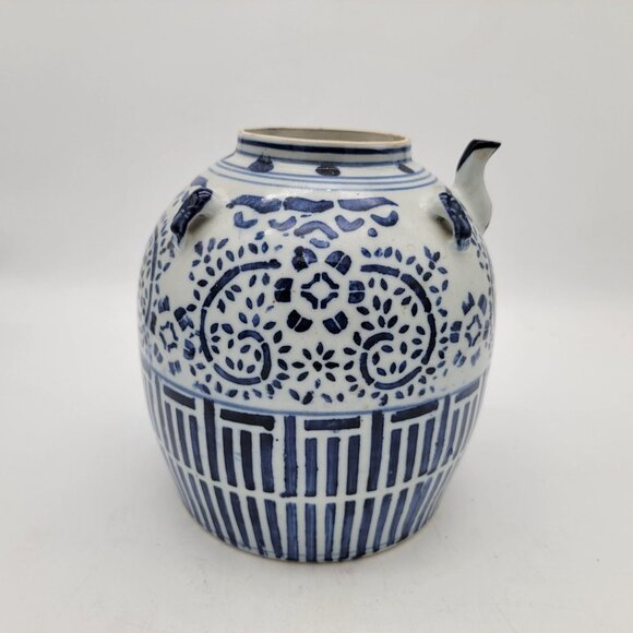 Vintage Chinese Blue & White Ceramic Water Jug Wine Pot w Spout - Picture 3 of 7